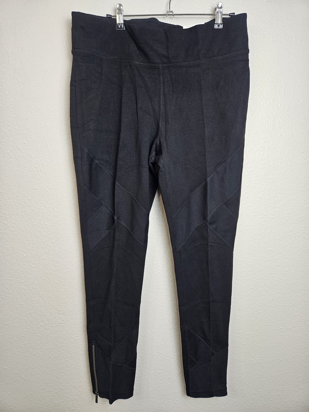 Xersion Black High-Waist Performance Leggings Size XL
